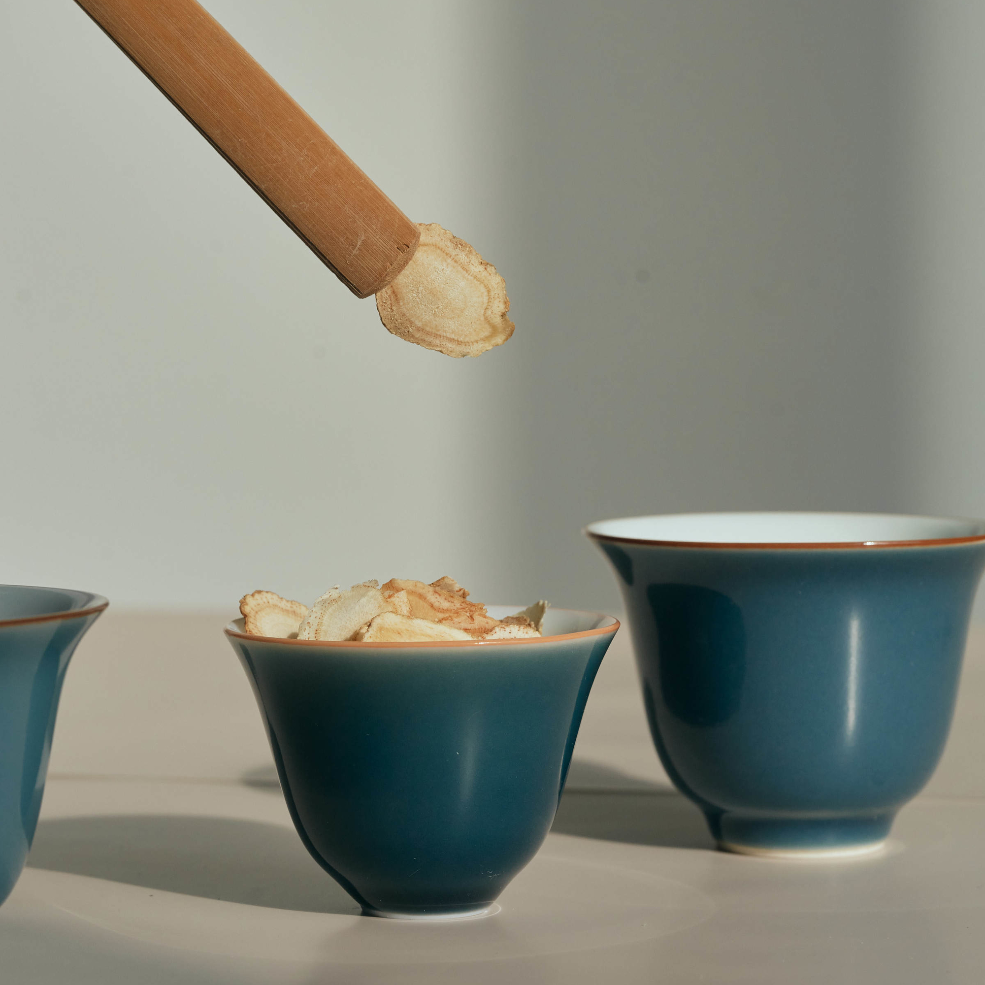 КОРЕНЬ ЖЕНЬШЕНЯ