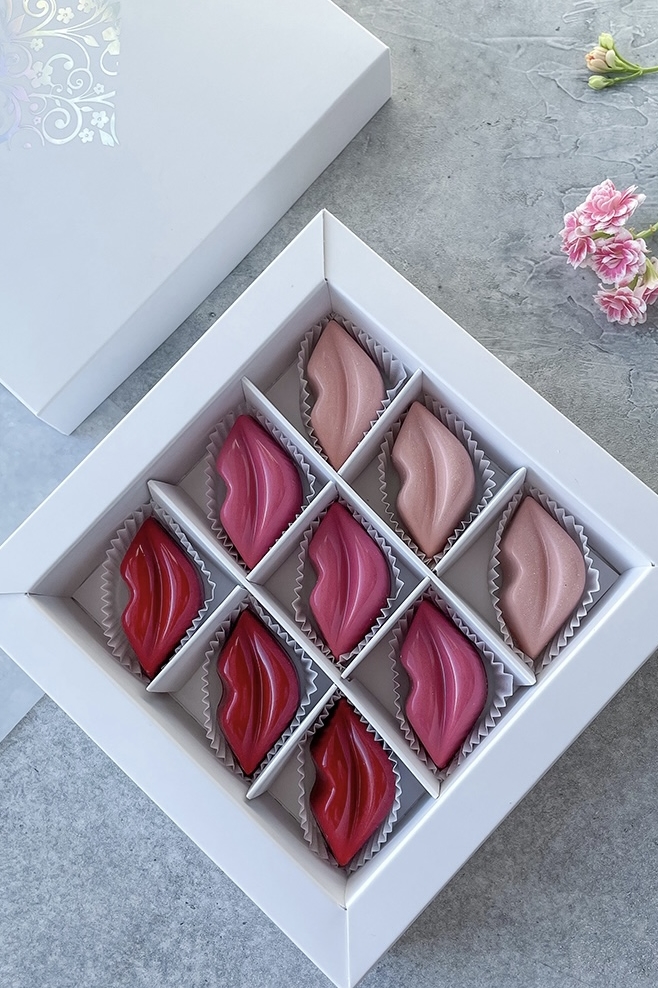 Подарочный набор "С любовью" из 9 конфет