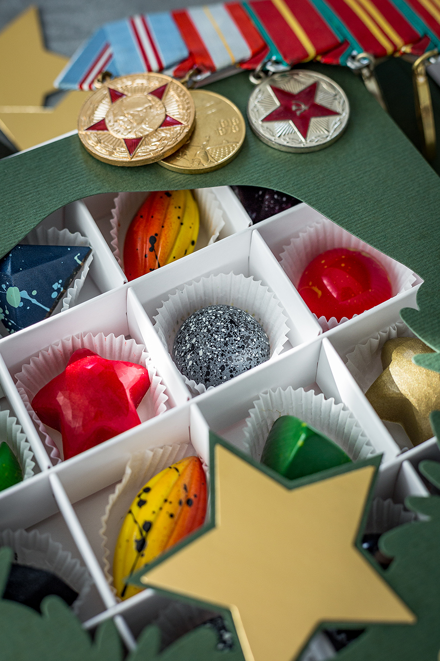 Подарочный набор "23 февраля" 16 конфет