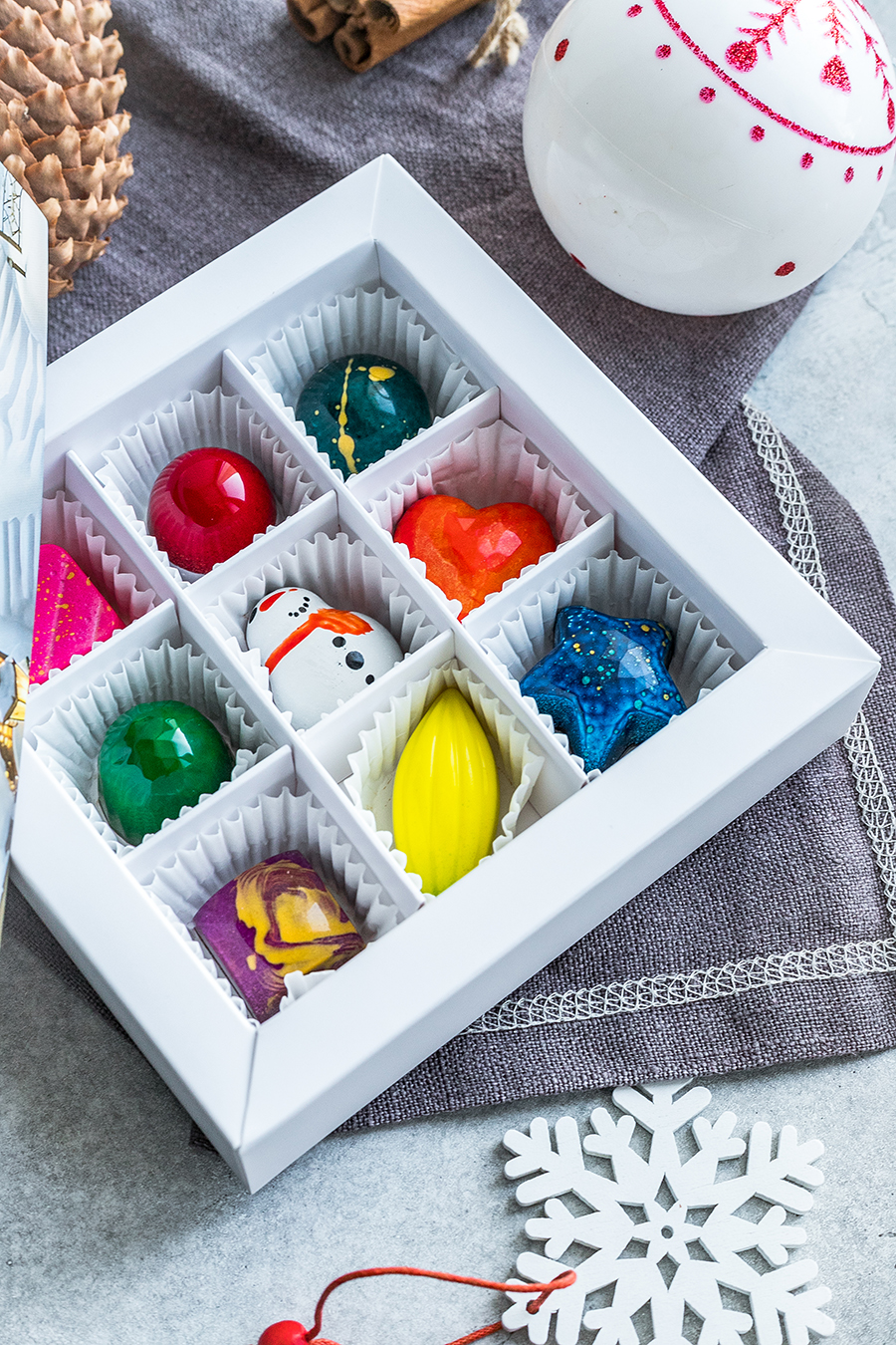 Новогодний подарок "Зимняя сказка" 9 конфет