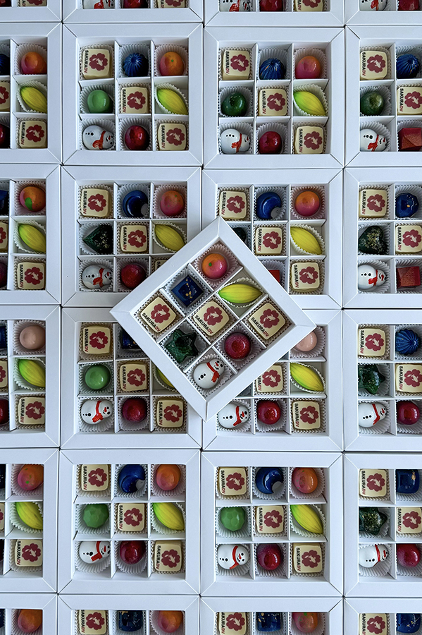 Новогодние подарки с логотипом компании - Зимняя сказка