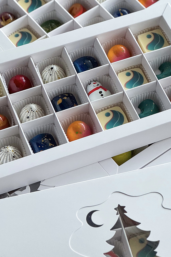 Корпоративный подарок Теплое спасибо - шоколадные конфеты ручной работы