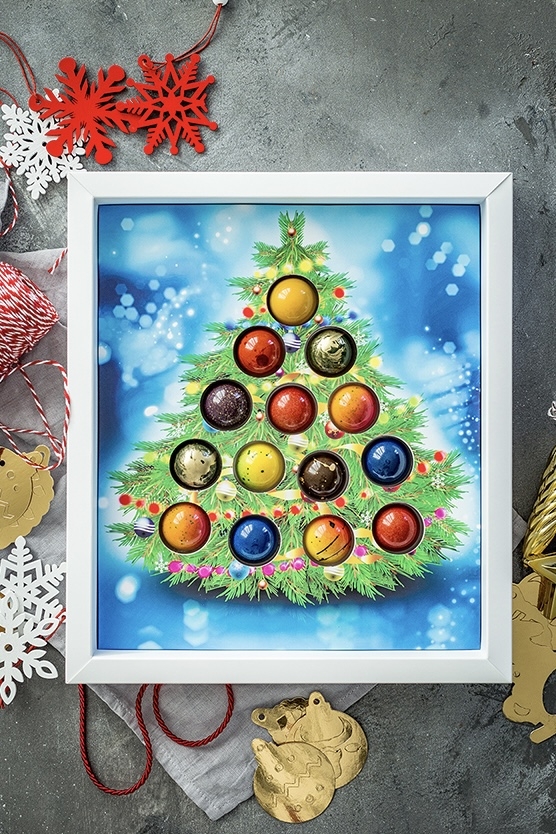 Шоколадный набор Новогодняя открытка, премиальные конфеты с логотипом