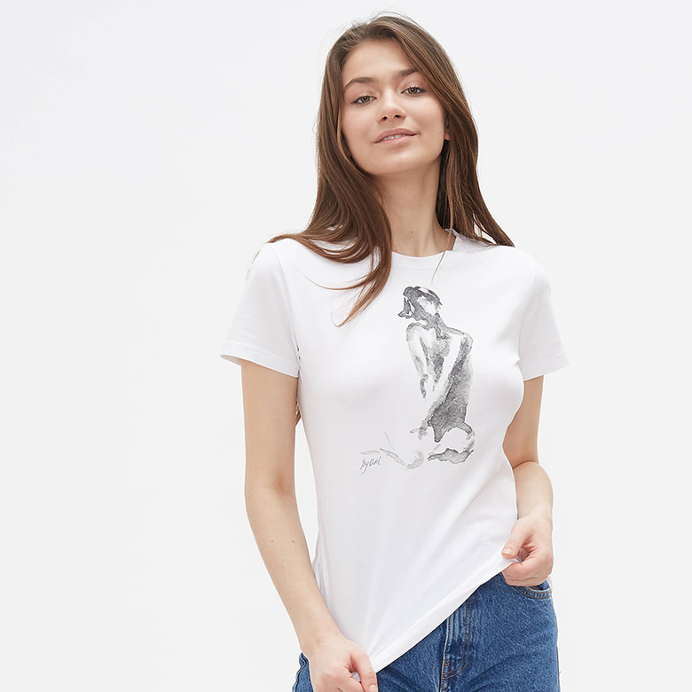 Футболка c принтом Обнаженная