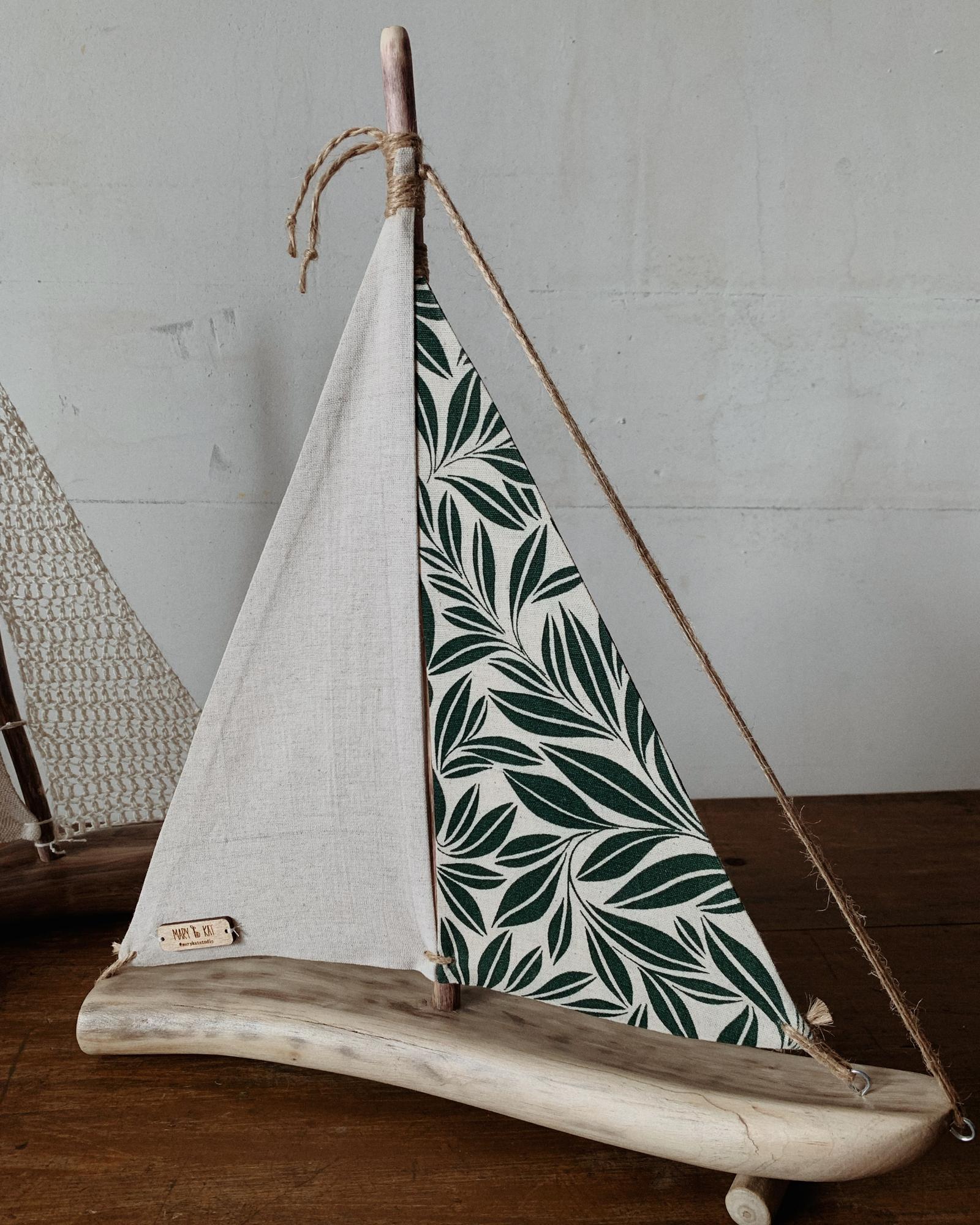 Интерьерный корабль "Олива"