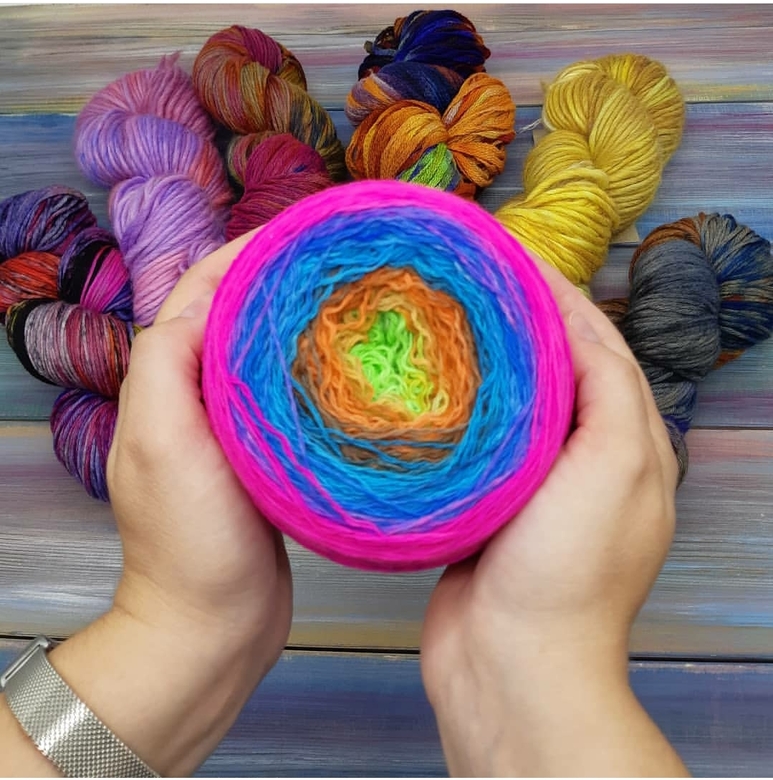 Перемотка пряжи в мотки