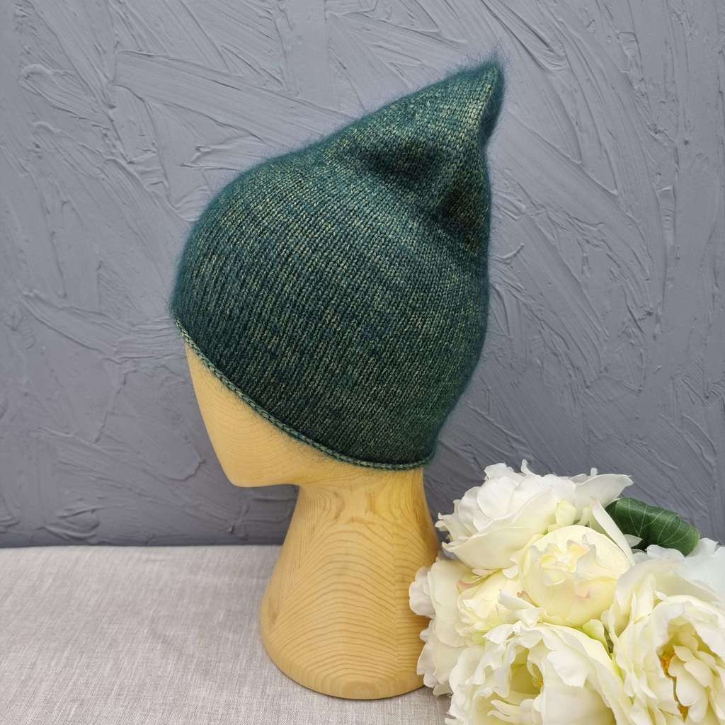 Шапка Изумруд на золоте
