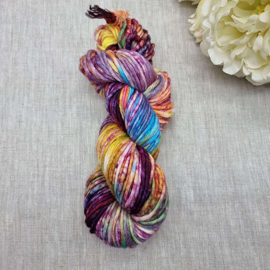 Градиент от винного в цветные переливы №12