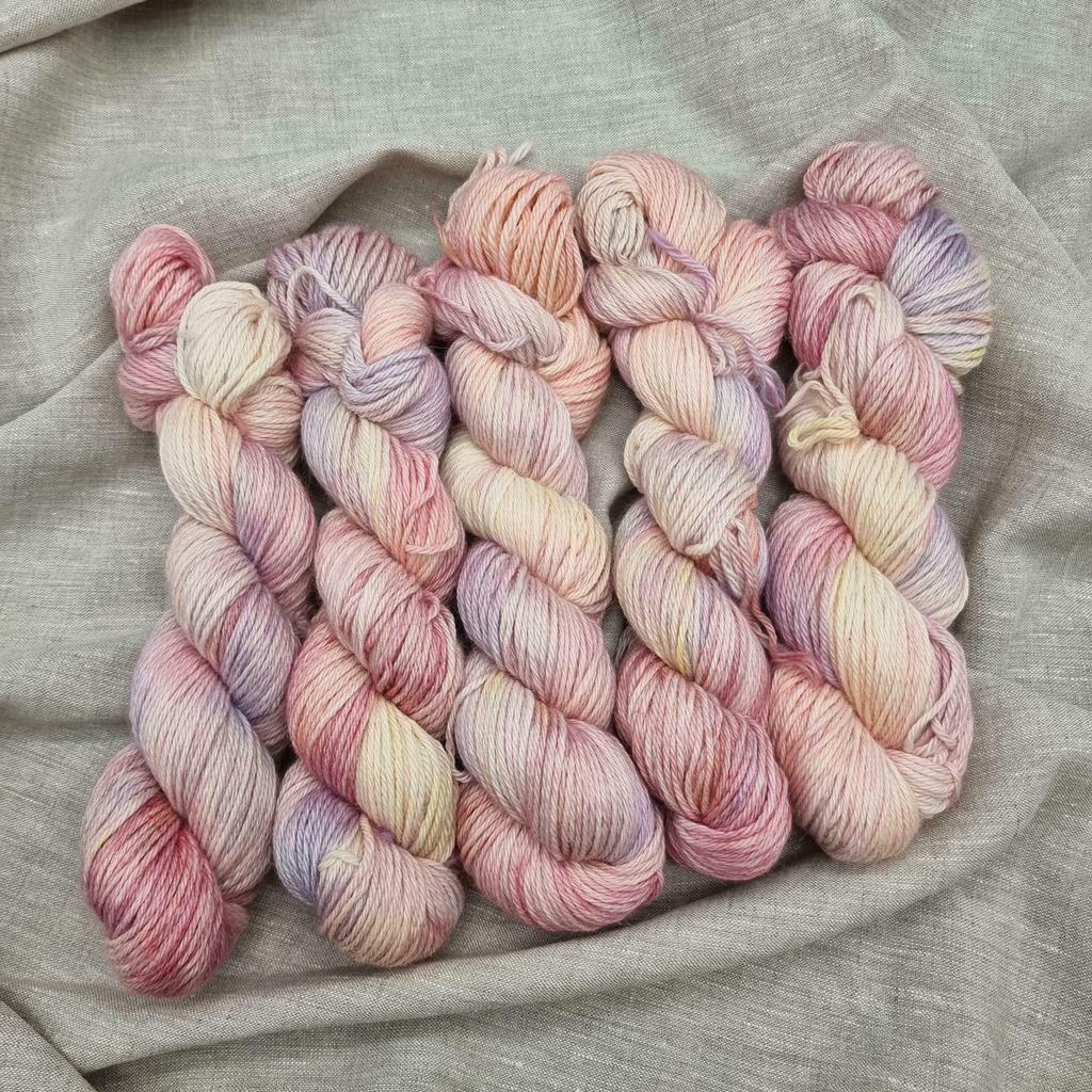 Беби Альпака Пион