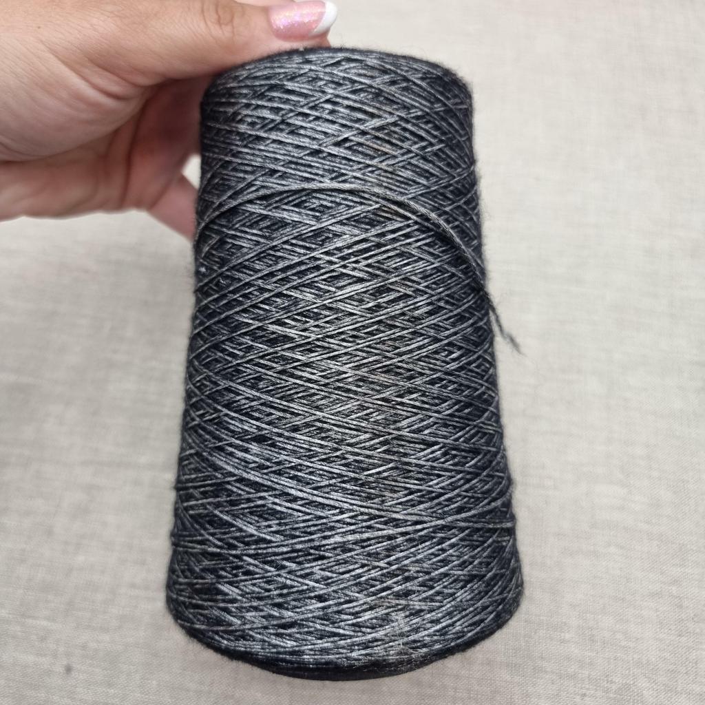 Domino  черный