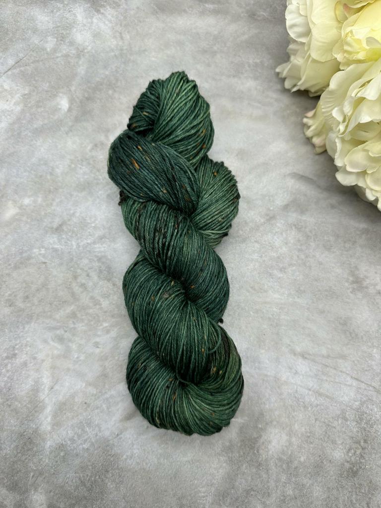 Зеленый твид с черно-рыжими крапушками