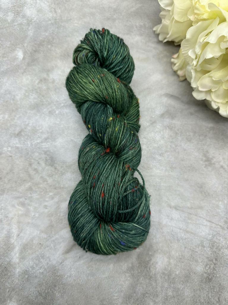 Зеленый твид с разноцветными крапушками