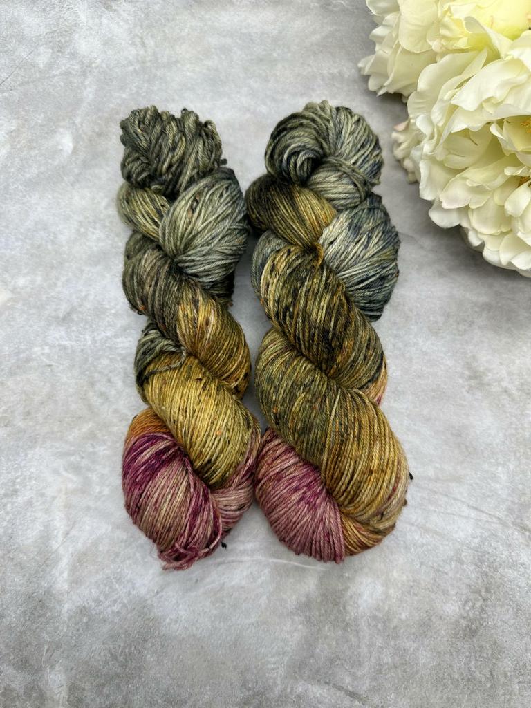 Твид  Лесной с черно-рыжими крапушками