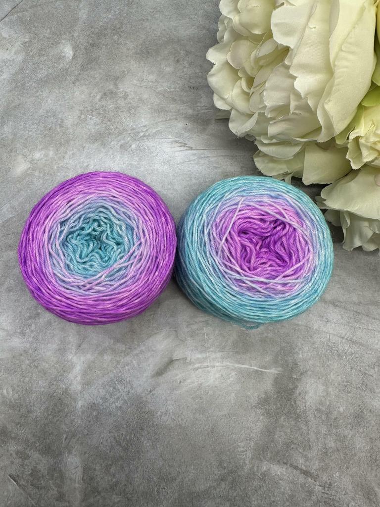 Градиент Тиффани и нежная фуксия