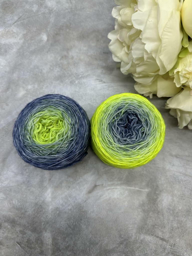 Градиент голубовато-сиреневый и лайм