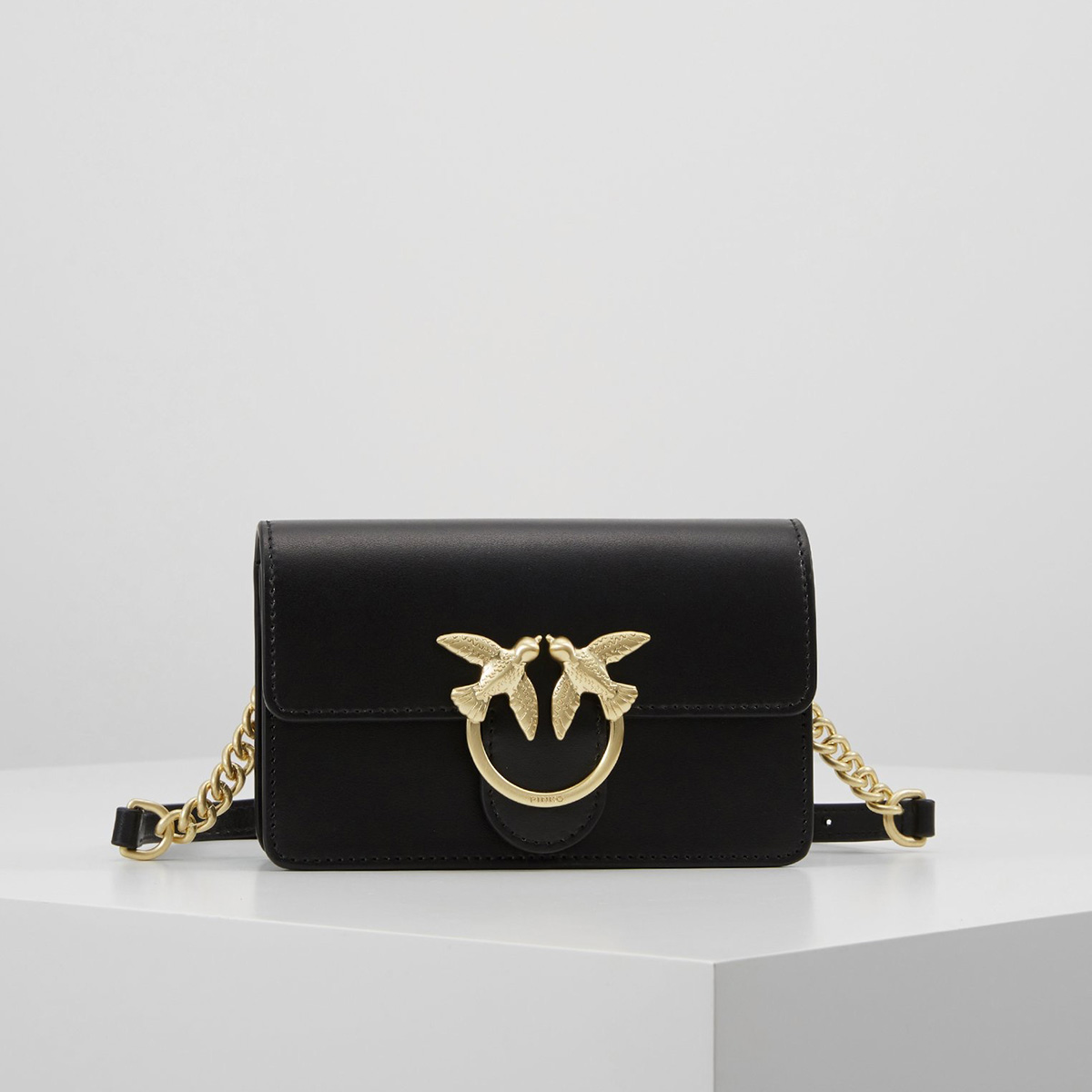 поясная сумка PINKO LOVE BABY ICON SIMPLY цвет black / черный HBSIMPLY01B