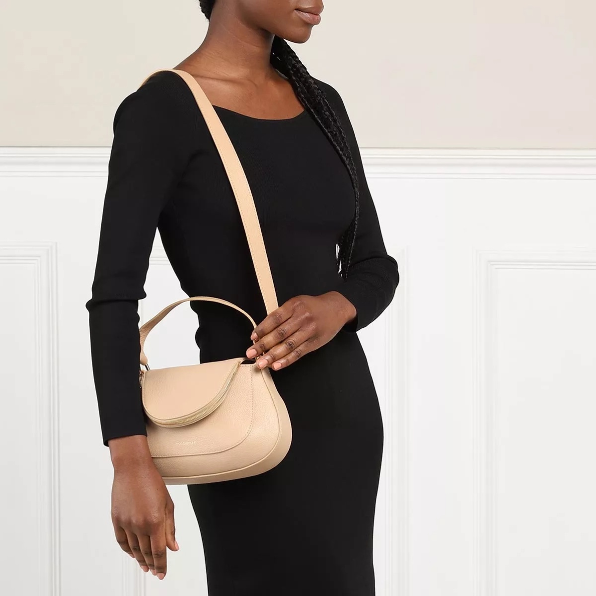 COCCINELLE SOLE Toasted / Песочный беж M00049