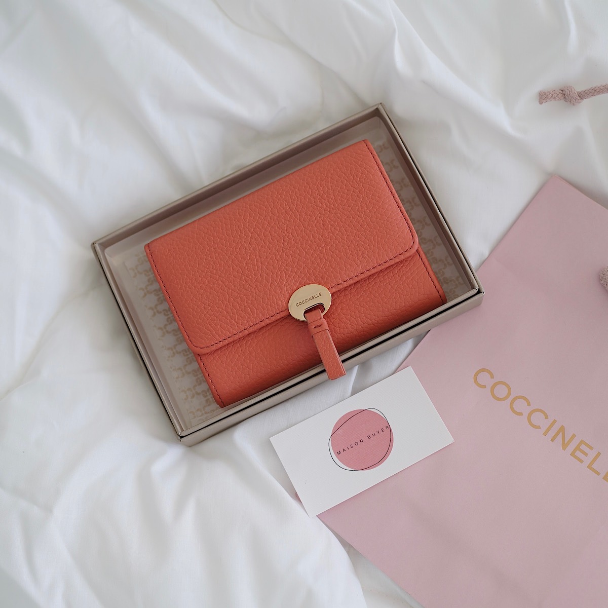 КОШЕЛЕК COCCINELLE MEDIUM WALLET Geranium M00679