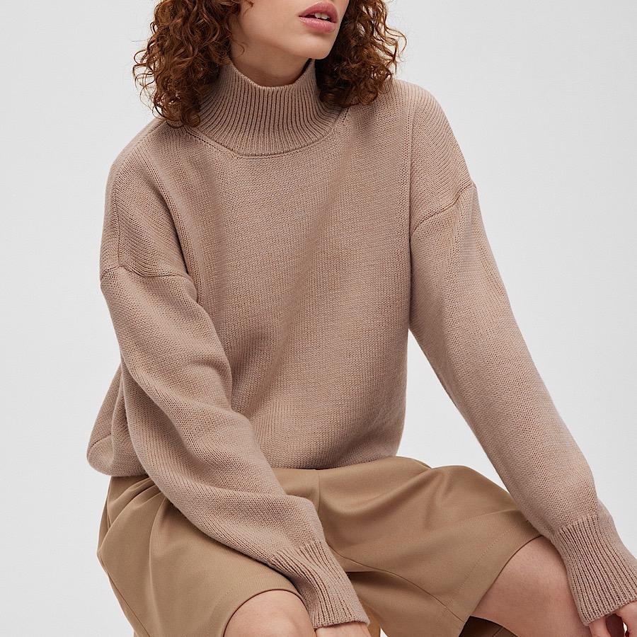 СВИТЕР СВОБОДНОГО КРОЯ С ГОРЛОМ AIM CLO ЦВЕТ БЕЖЕВЫЙ M00618