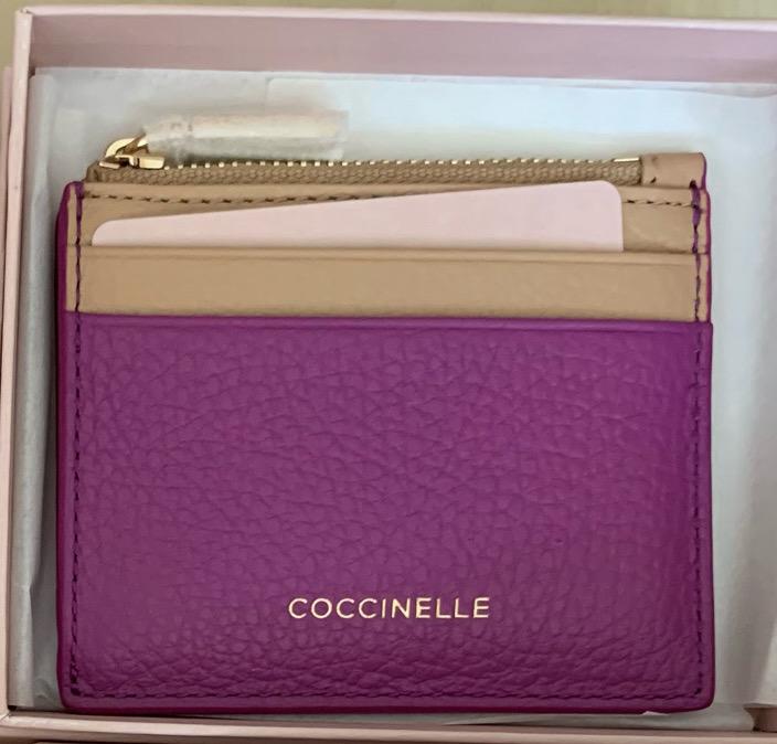 КАРДХОЛДЕР COCCINELLE CARDHOLDER Dahlia / Фуксия M00700