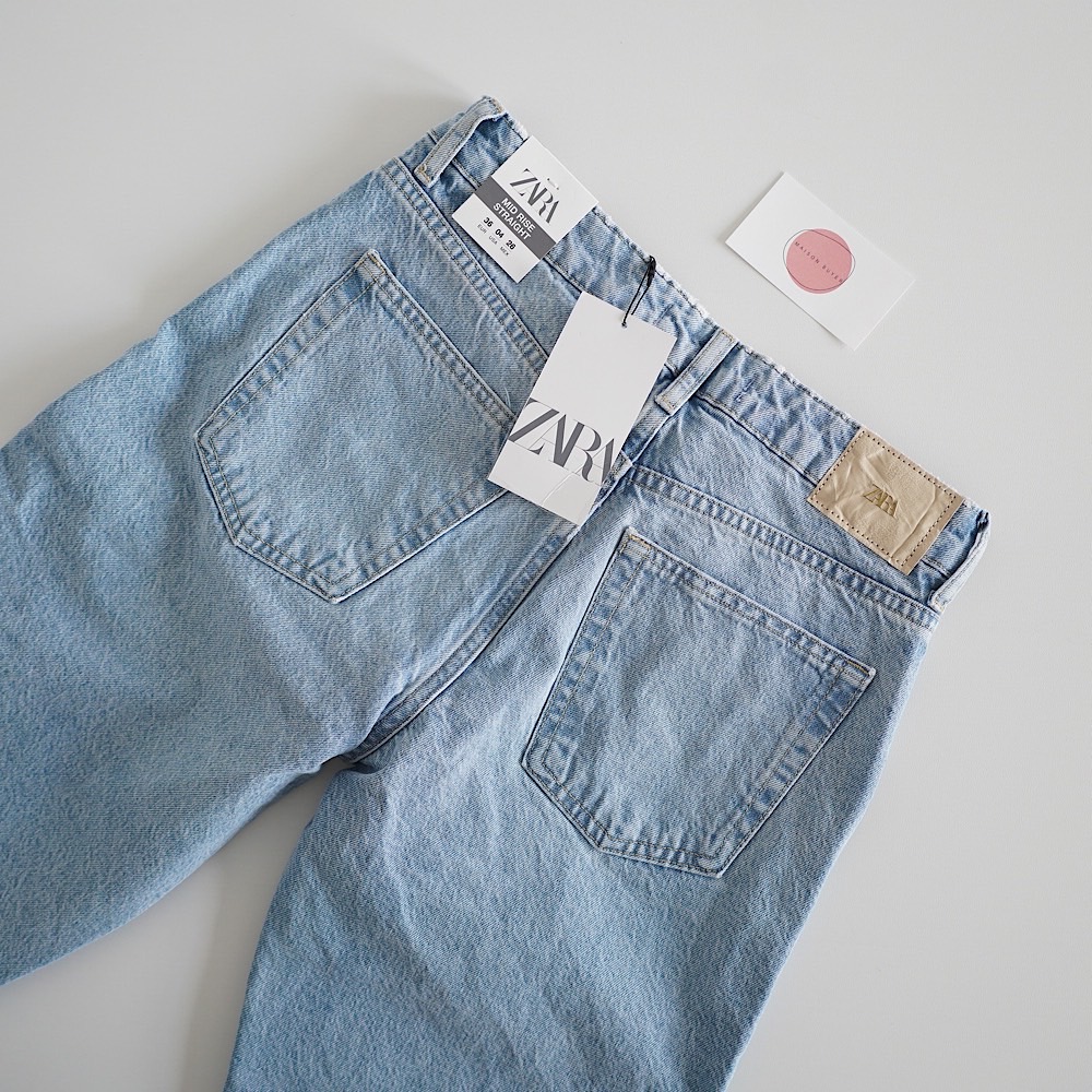 ДЖИНСЫ НА СРЕДНЕЙ ТАЛИИ ПРЯМЫЕ ZARA ЦВЕТ LIGHT BLUE / ГОЛУБОЙ M00500