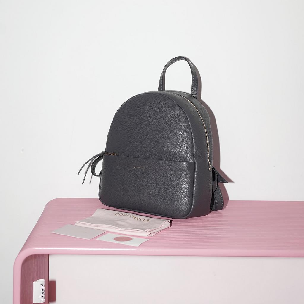 COCCINELLE CHERRY BACKPACK Ardesia / Темно-серый M00736