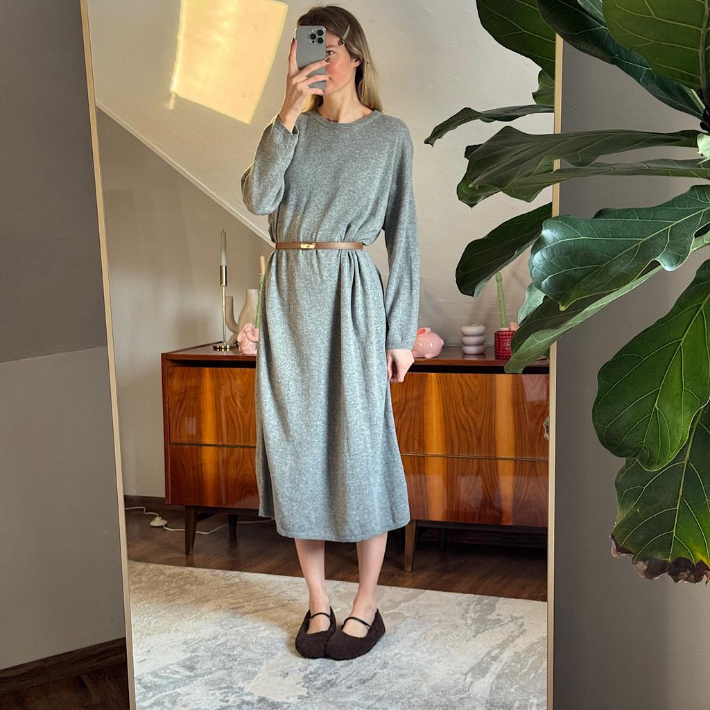 ПЛАТЬЕ МИДИ ИЗ СМЕСОВОЙ ШЕРСТИ ZARA MULTIWAY KNIT DRESS WITH BUTTON цвет grey / серый M00278