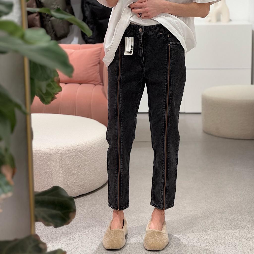 ДЖИНСЫ TOPSHOP ZIP MOM JEANS цвет Black /  Черный M006611