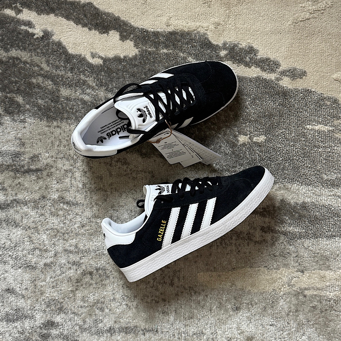 ADIDAS ORIGINALS GAZELLE Core Black / White / Gold Metallic M00716