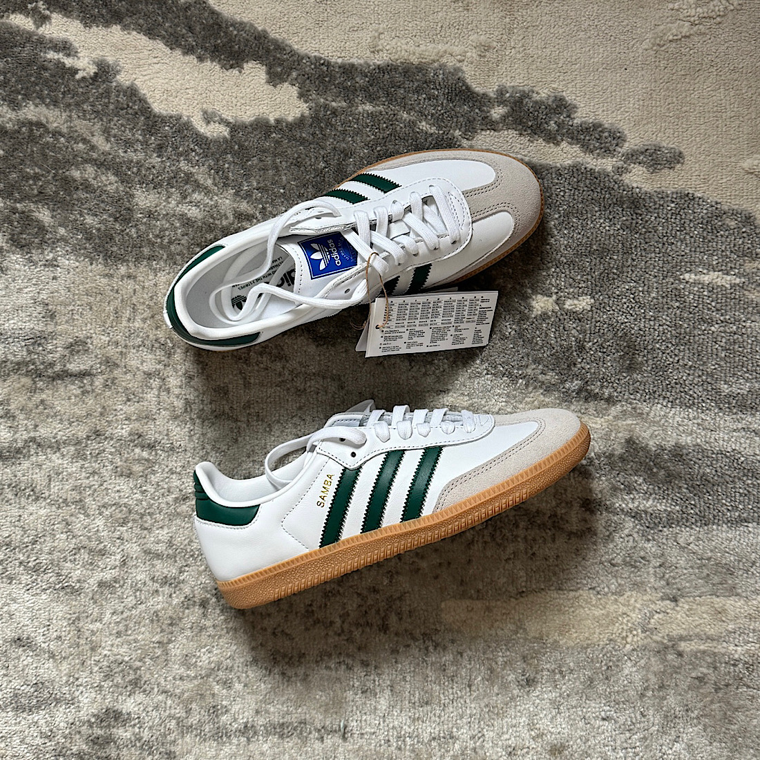 ADIDAS SAMBA OG SHOES Cloud White / Collegiate Green / Gum M00713