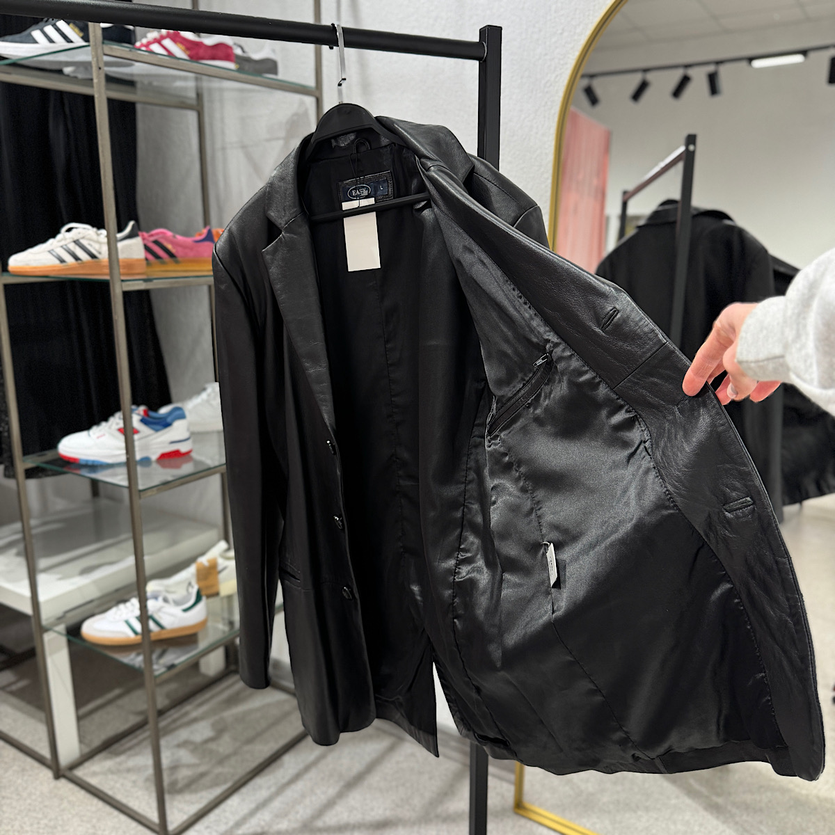 КОЖАНЫЙ ПИДЖАК EASY цвет черный L V00074