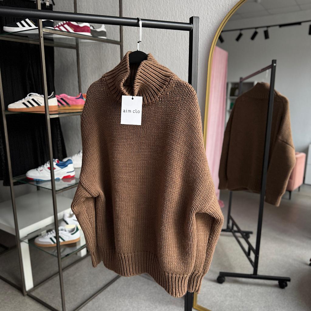 СВИТЕР КРУПНОЙ ВЯЗКИ С ГОРЛОМ AIM CLO ЦВЕТ КОФЕЙНЫЙ M00617