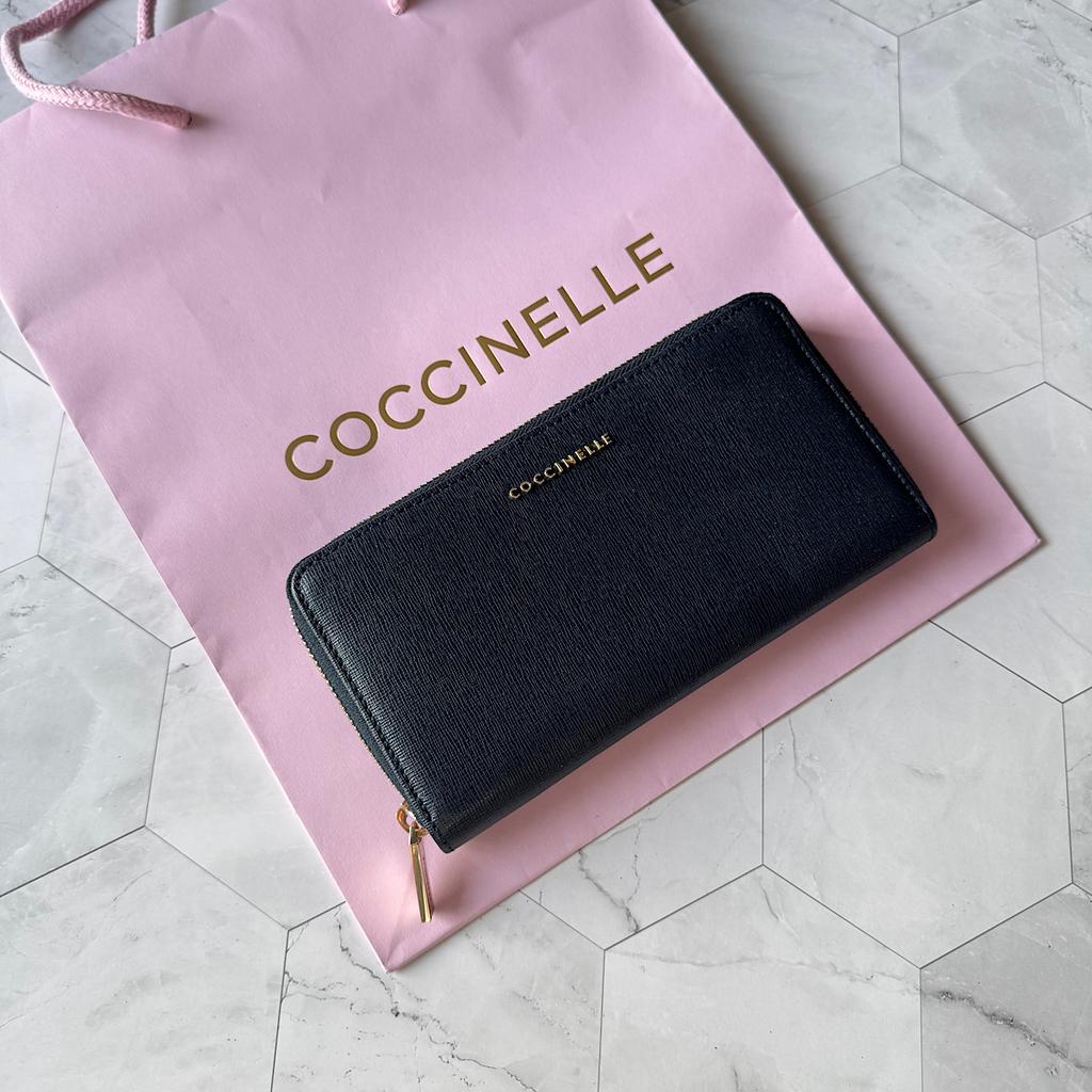 БОЛЬШОЙ КОШЕЛЕК НА ЗАМКЕ COCCINELLE ZIP AROUND SAFFIANO WALLET ЦВЕТ СИНИЙ M00664