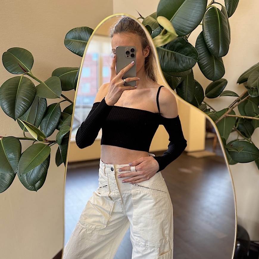 УКОРОЧЕННЫЙ ТРИКОТАЖНЫЙ ТОП ZARA ЦВЕТ ЧЕРНЫЙ M00369