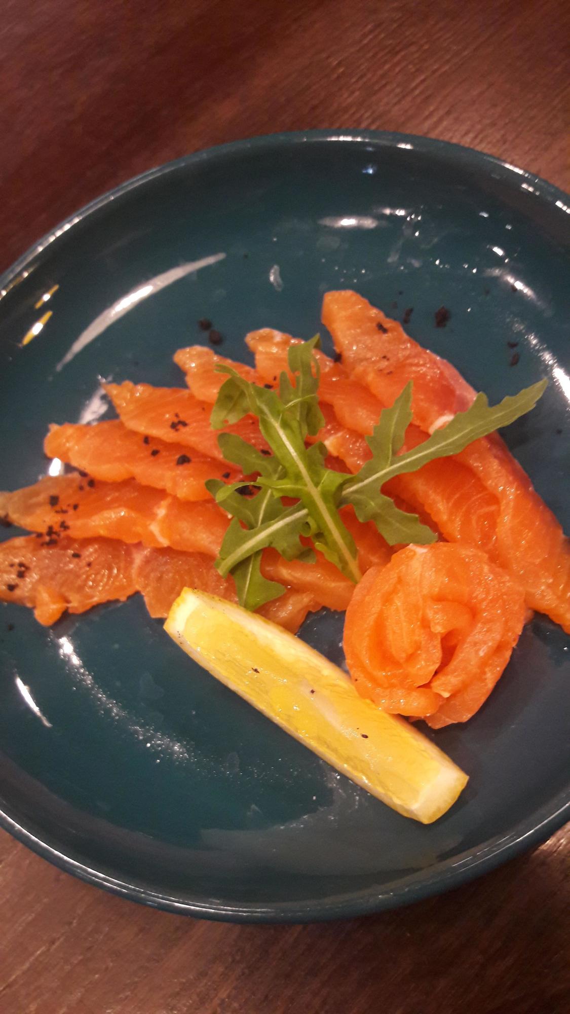 Семга слабосоленая