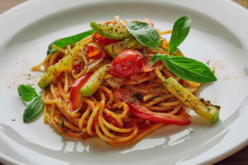 Пенне цукини