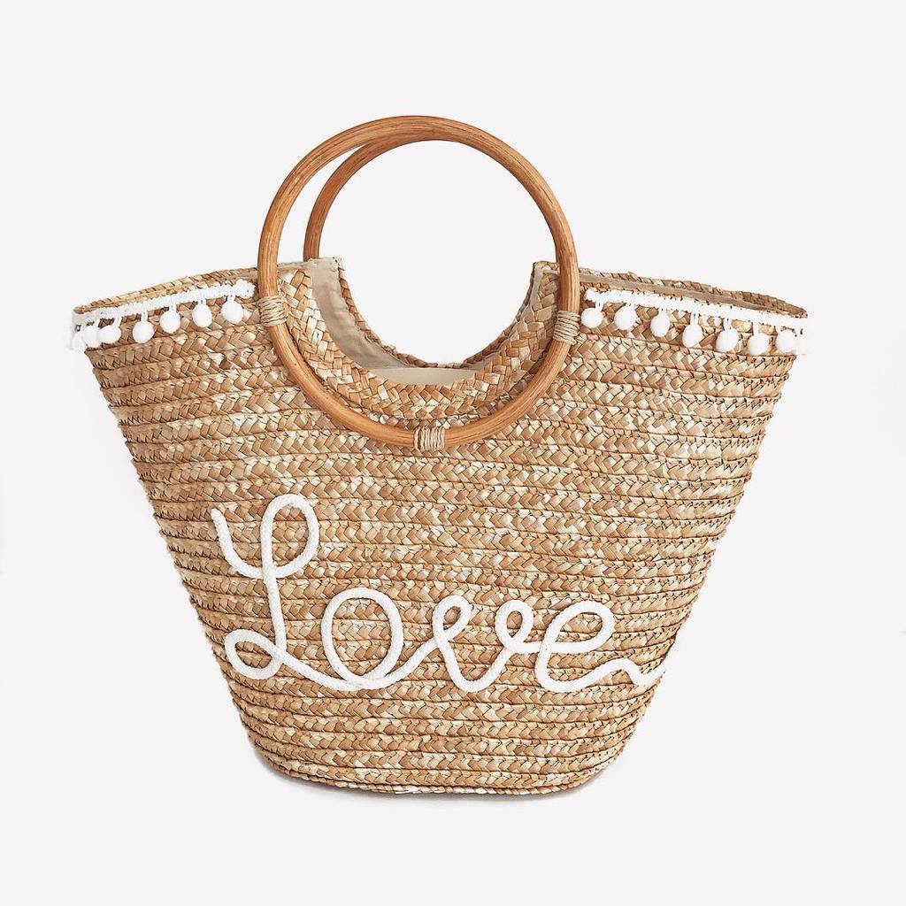 Сумка-корзинка из соломы с вышивкой "Love"