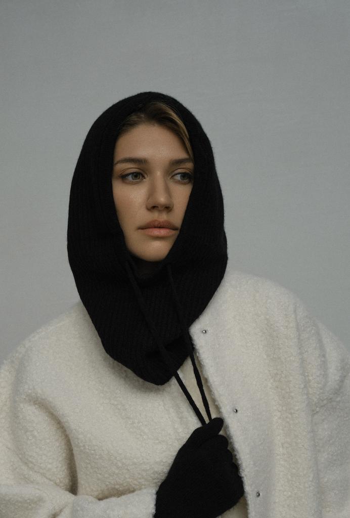 Капор из монгольского кашемира/черный