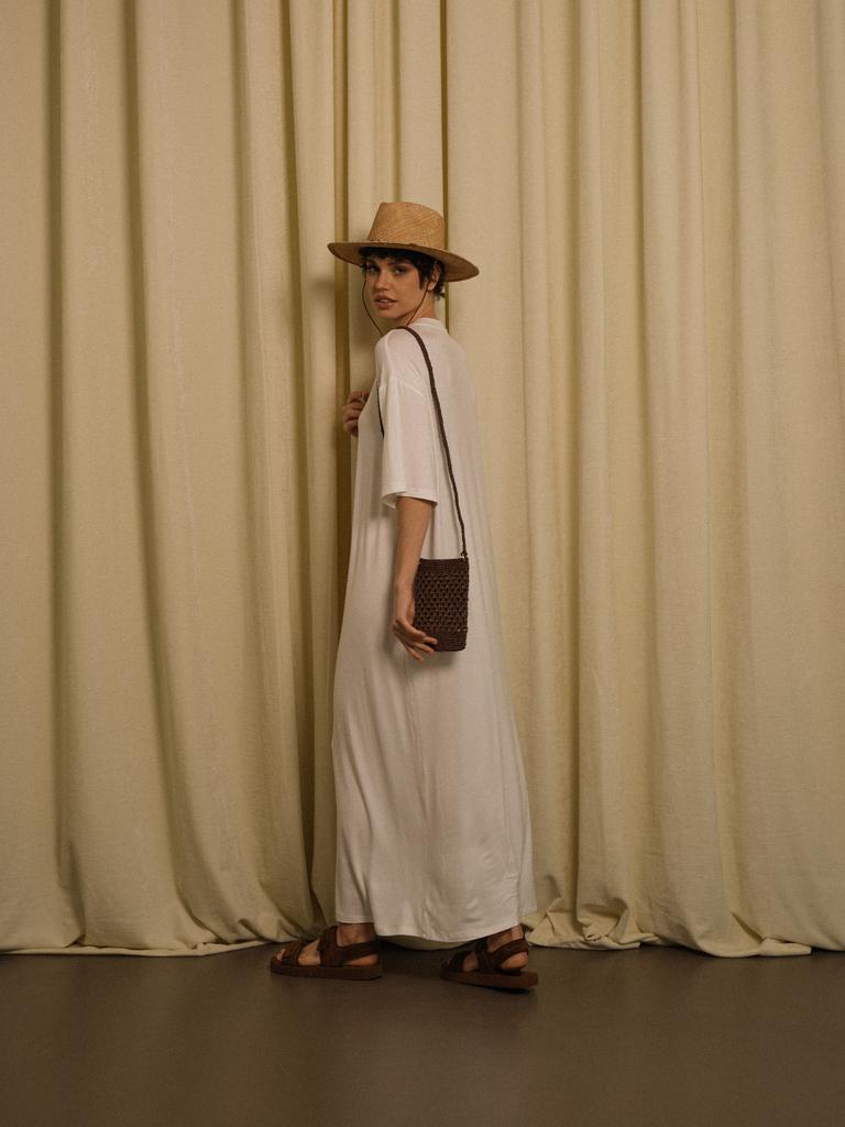 Платье-футболка из струящейся вискозы/молочный