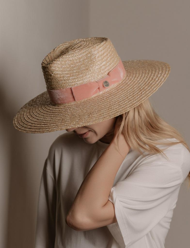 Шляпа федора FF03 широкополая из соломы с лентой из французского бархата