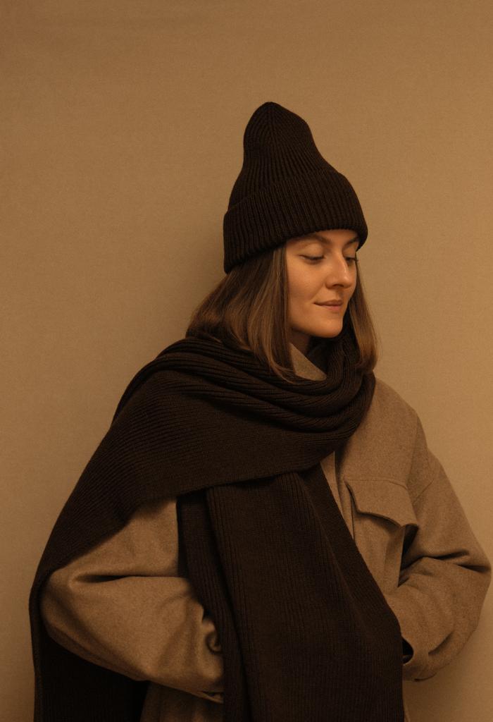 Комплект шапка и шарф из смесовой шерсти/горький шоколад