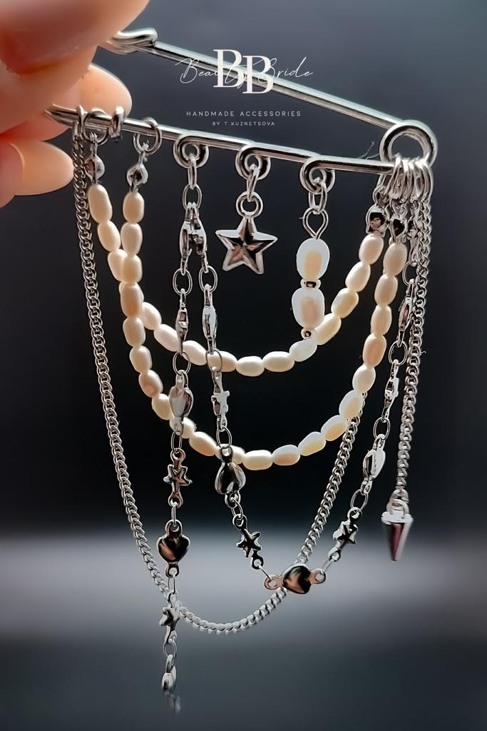 Брошь-булавка с натуральным жемчугом