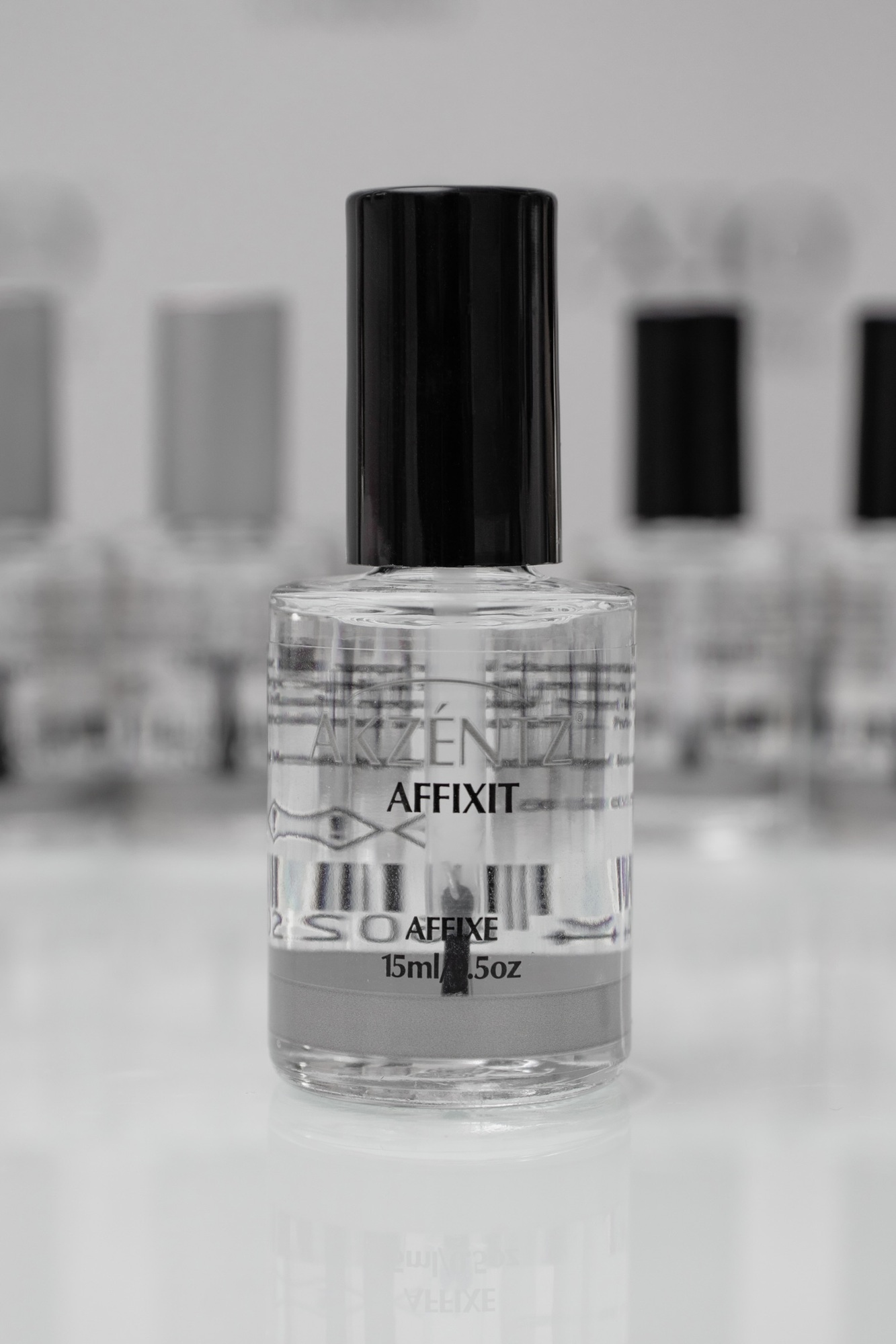 AFFIXIT / бескислотный праймер и протеиновая основа под наращивание