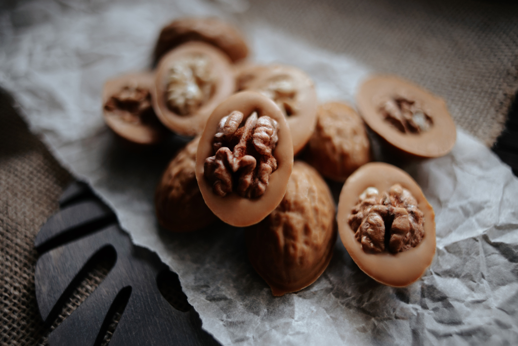 Орехи в карамелизированном шоколаде | 100 гр