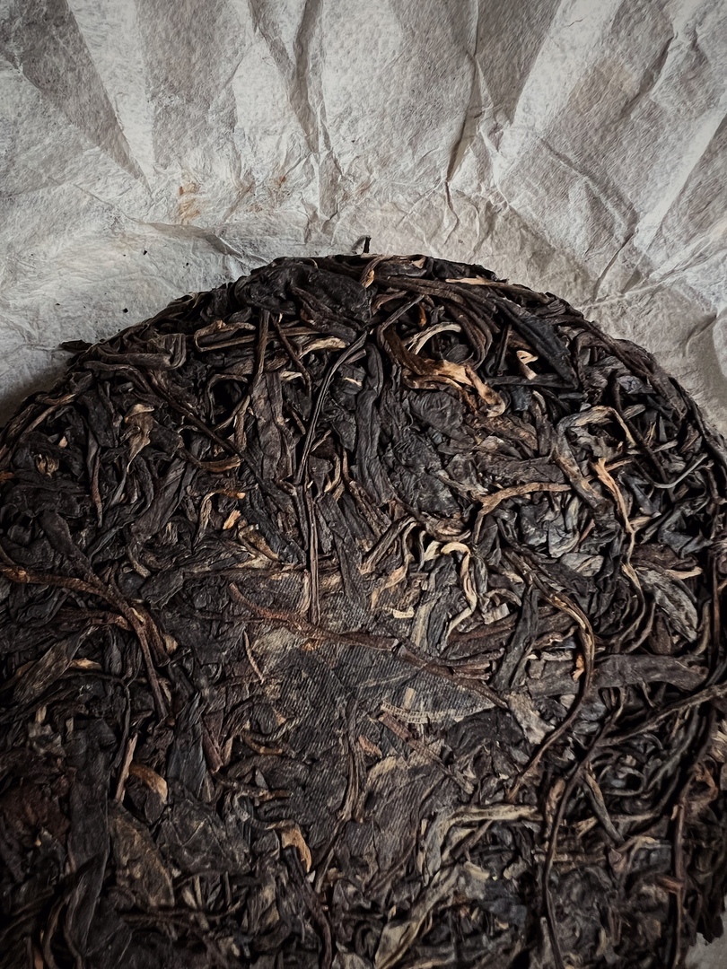 Выдержанный шэн пуэр из Мэнхай /1990г.