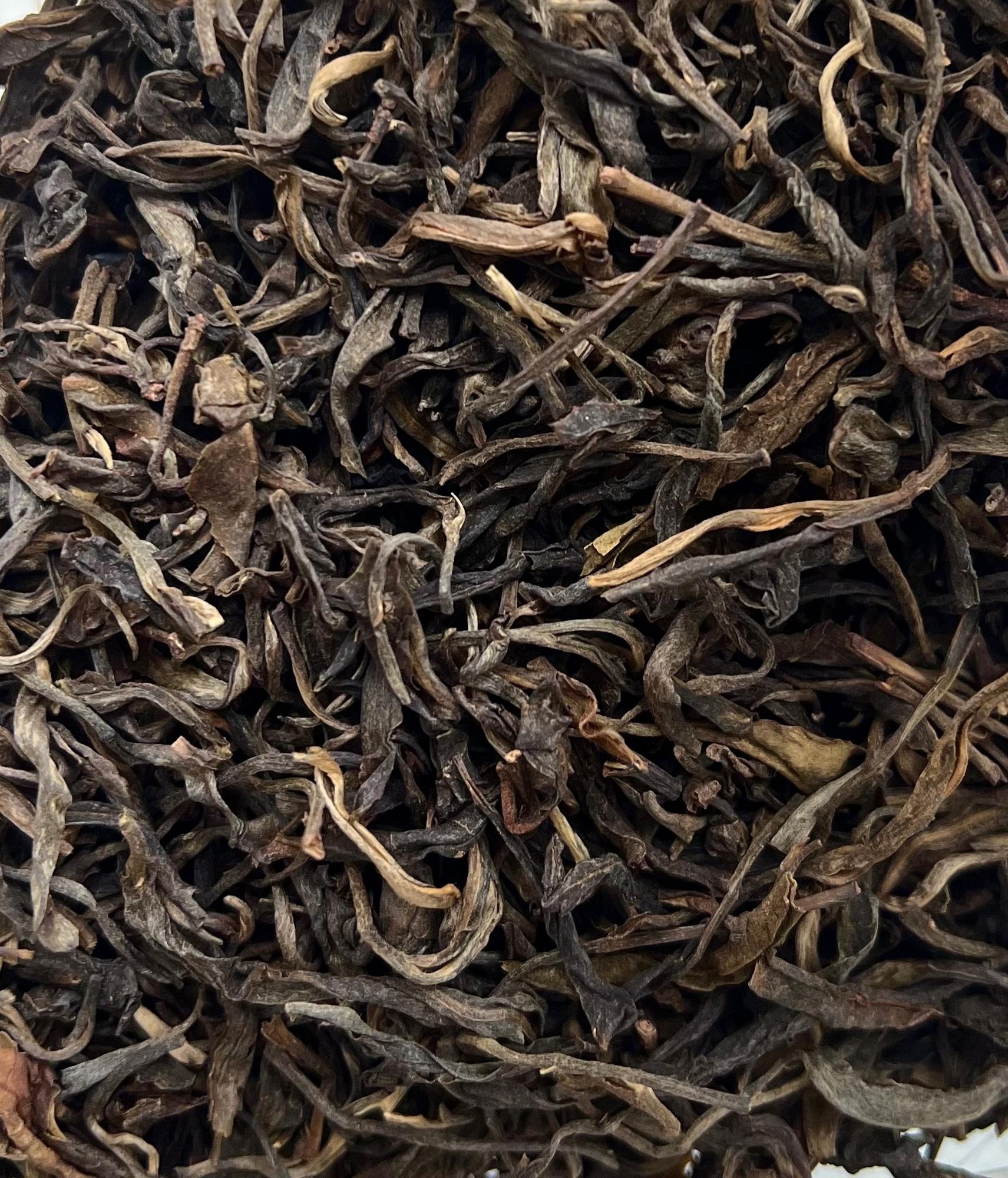 Выдержанный шен пуэр из Лао Бан Чжан / 2001г.