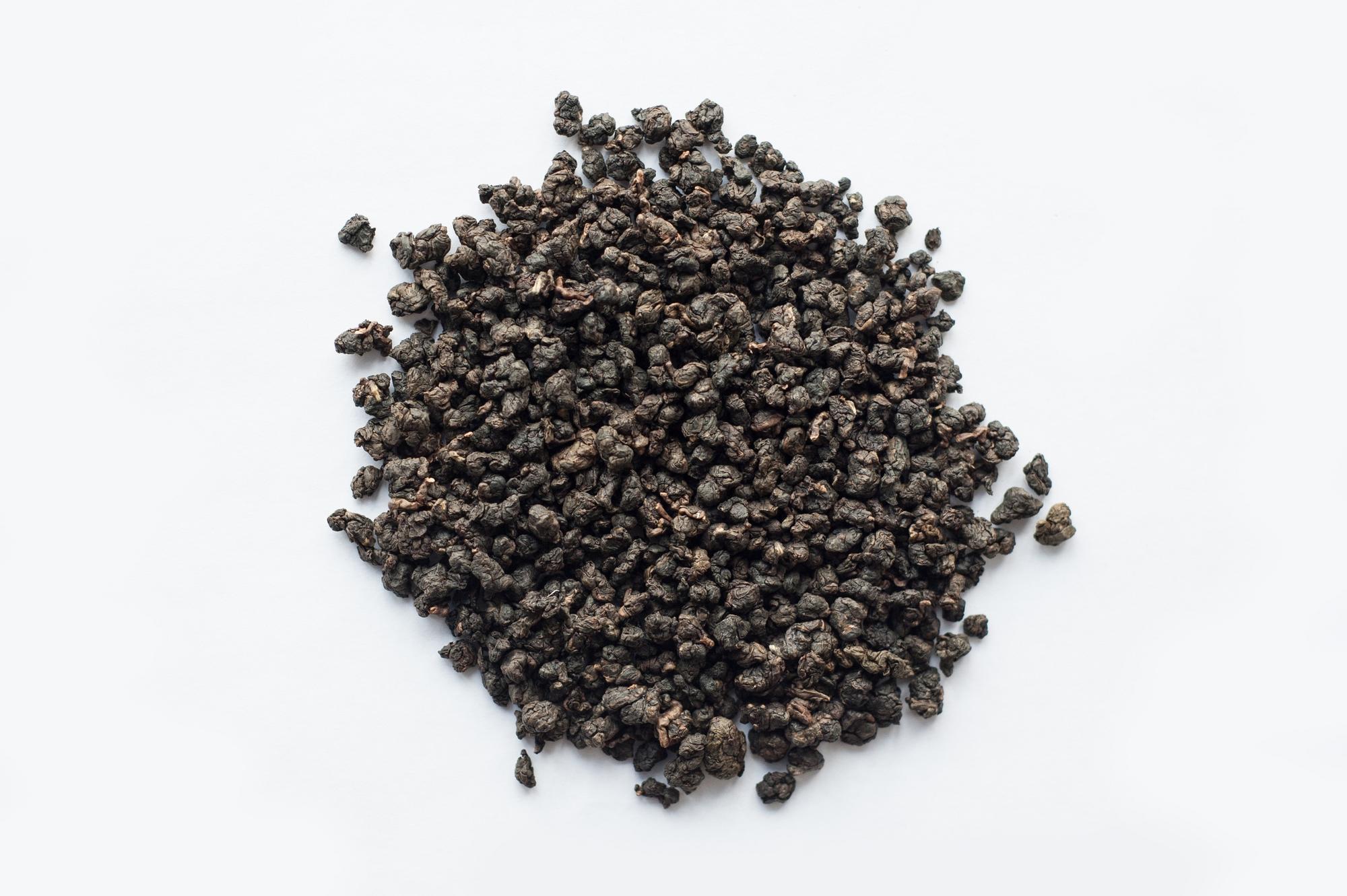 Выдержанный Дун Дин "Ручей Хвойного Леса" / 2008г.