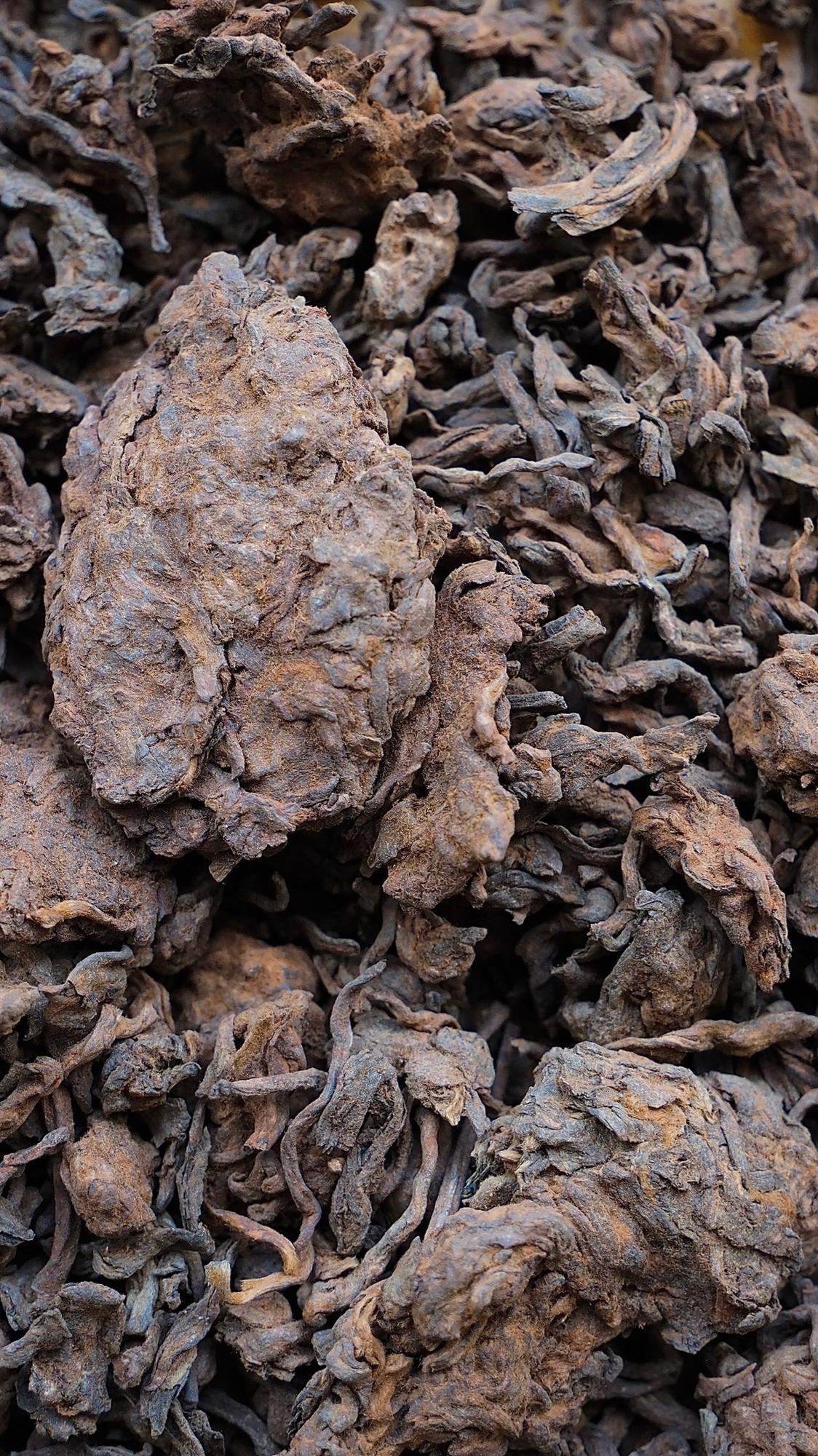 Шу Пуэр "Чайные головы из Лао Бан Чжан" / 2015г.