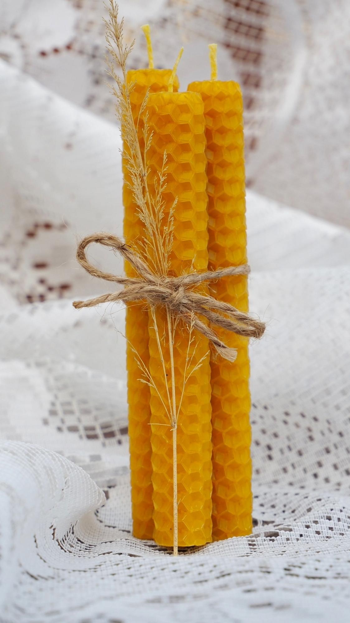 Набор свечей из вощины