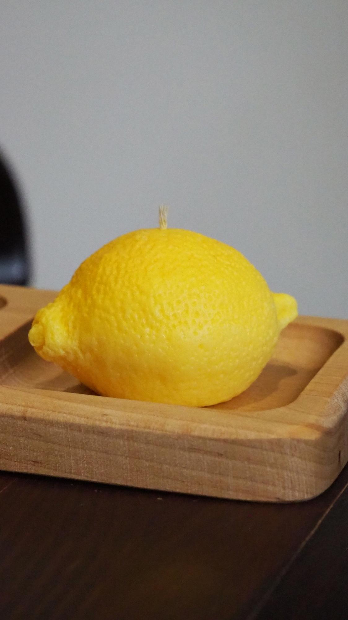 Свеча "Лимон" / ручная работа